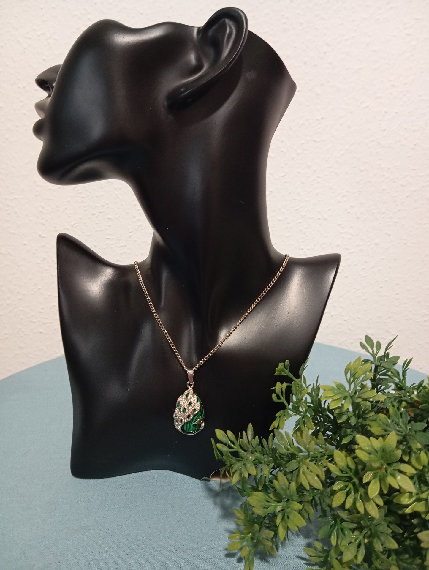Collar