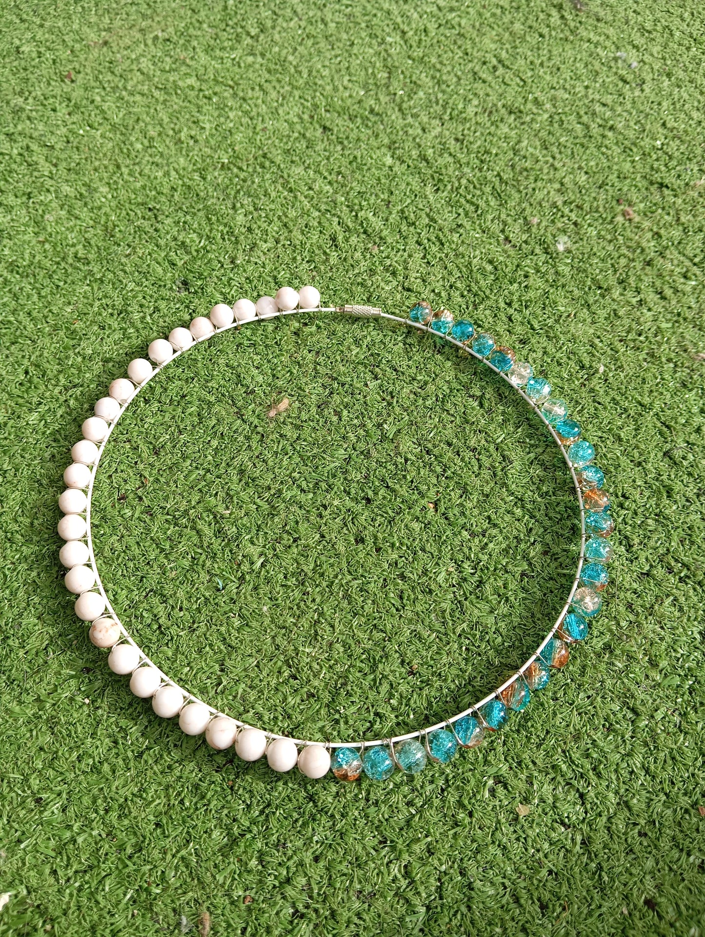 Collar con cuentas